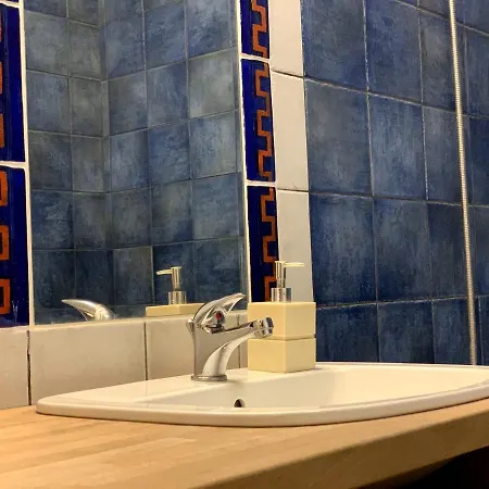 Charlotte Q4apartments Апартаменты *